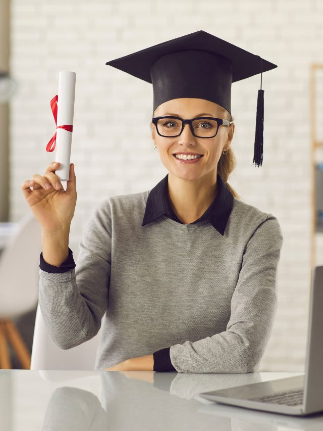 7 Best Diploma Courses For High Salary Abroad 2024 | Admissify