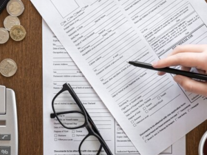 7 Most Essential Financial Documents for US Post-Admit & I-20 Form